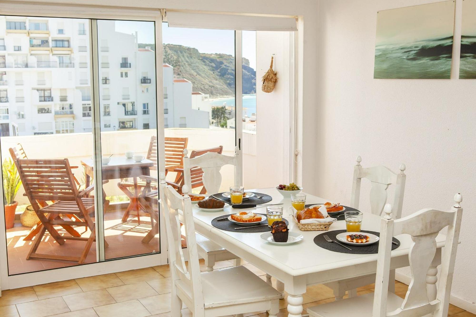 B68 - Luz Vista Mar Apartment Bagian luar foto